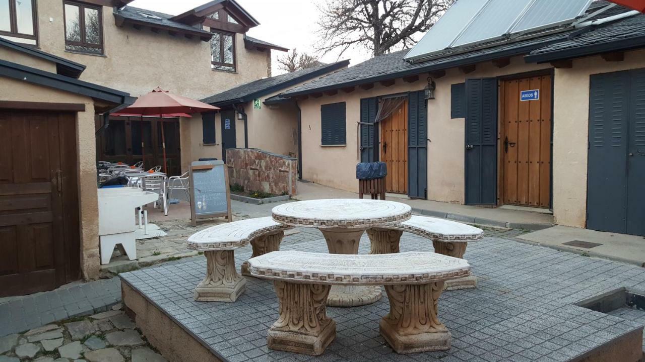 La Posada Del Druida Foncebadon Εξωτερικό φωτογραφία